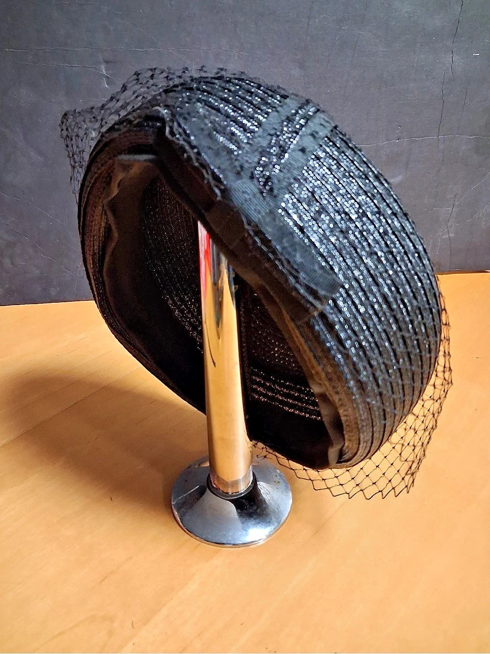 Vintage 1950s Straw Pillbox Cocktail Hat with Veil – Union Made
